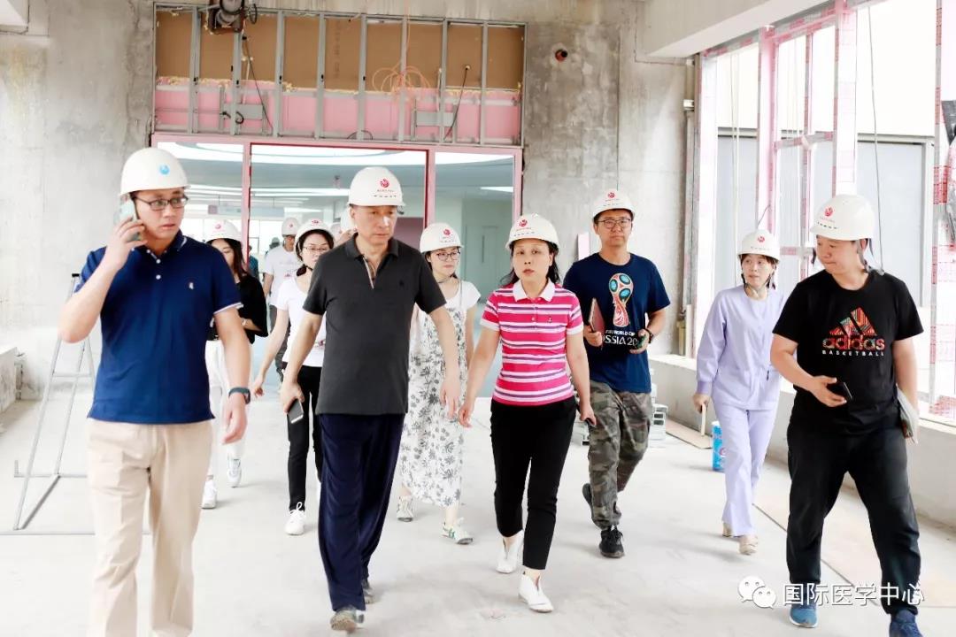 向著開業(yè)做最后的沖刺——西安國際醫(yī)學(xué)中心開展大樓檢查巡查工作紀(jì)實