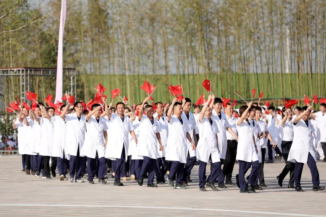 人民日報(bào)海外網(wǎng)記者走進(jìn)西安國際醫(yī)學(xué)中心，請看報(bào)道