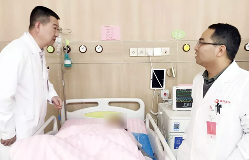 三秦網(wǎng)報(bào)道—西安國(guó)際醫(yī)學(xué)中心醫(yī)院成功實(shí)施首例經(jīng)鼻內(nèi)鏡鼻腔淚囊吻合術(shù)