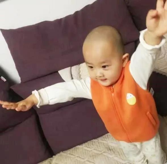 【戰(zhàn)“疫”日記】媽媽，請抱抱我！