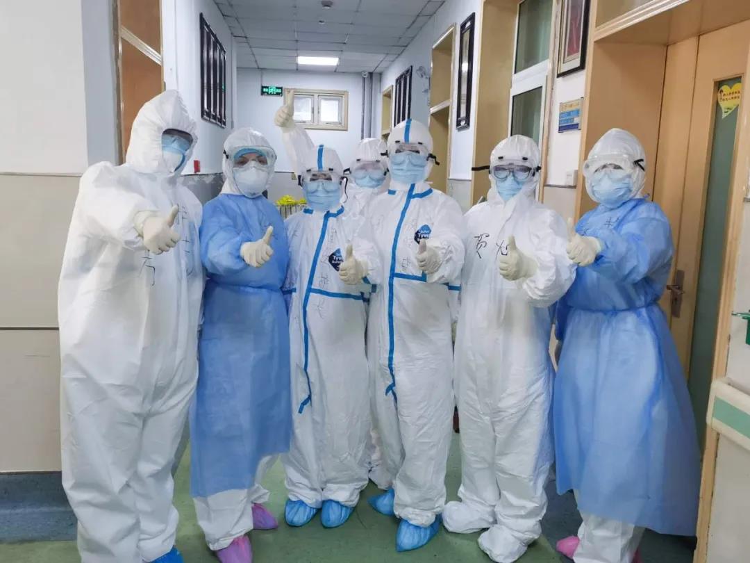 護(hù)士賀煥與高齡患者的暖心事