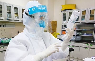 西安日報(bào)——記西安國際醫(yī)學(xué)中心醫(yī)院護(hù)士申歡歡