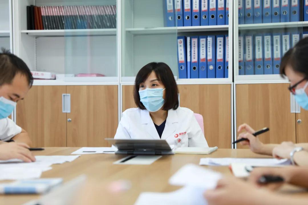 陽光網(wǎng)—薛妍：醫(yī)生要有溫度、有尺度、有深度