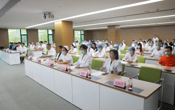 安全用械 守護健康——我院舉辦首屆“急救、生命支持類設備安全使用月”活動