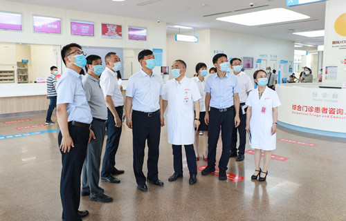 陜西省退役軍人事務(wù)廳黨組副書記、廳長高濤一行蒞臨我院調(diào)研