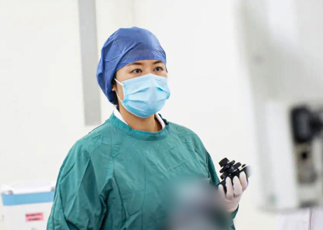 小“窗口”挖大瘤子，微創(chuàng)治療解決患者困擾