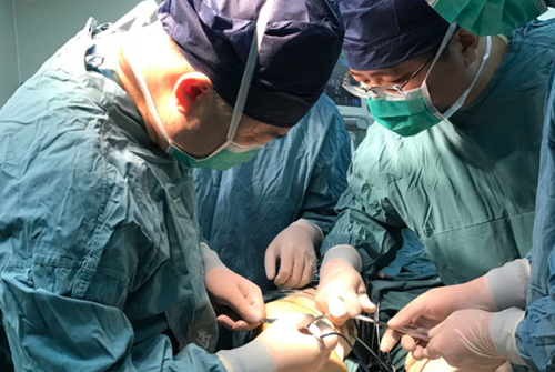 1700公里、27小時(shí)，從敦煌到西安，千里求醫(yī)、不負(fù)所盼！