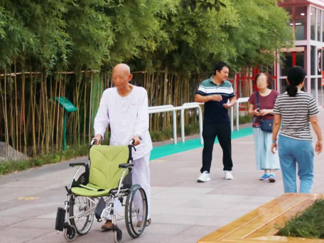 住院期間也能給健康加分？每周一、三、五動(dòng)起來，為健康打卡！