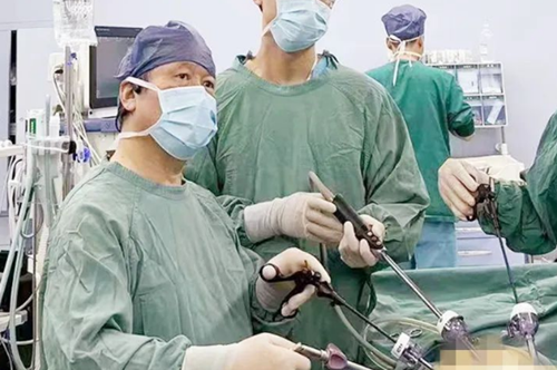 68cm橡膠水管吞入腹中！我院普外科腹腔鏡微創(chuàng)手術(shù)緊急施救！