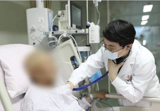 大醫(yī)之道|王武平：腳踏實地，仰望星空