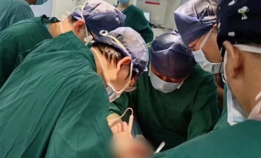 突破氣管外科極限！硬核技術(shù)讓患者重獲新生