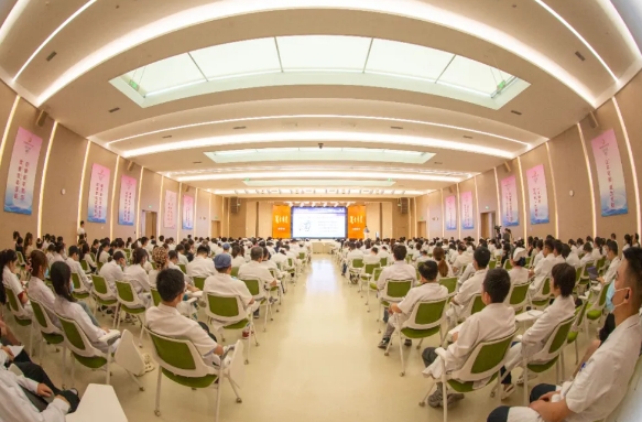 院士講堂 精彩紛呈！中國科學院竇科峰院士講授器官移植發(fā)展現(xiàn)狀