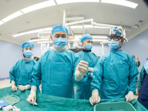 高血壓微創(chuàng)介入診療取得突破！我院成功實(shí)施經(jīng)皮腎動(dòng)脈去交感神經(jīng)術(shù)