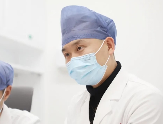 晨練后就頭暈氣喘，這位大叔問(wèn)題到底出在哪？